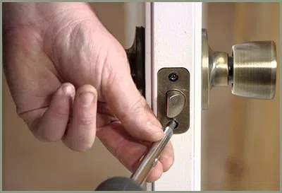 Locksmith Solution Services San Antonio, TX 210-780-7317 - 68-44-18